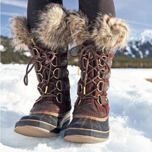 SOREL WOMEN'S Brown Faux Fur JOAN OF ARCTIC™ BOOT 7